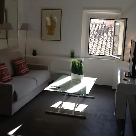 Apartment 3 Centre Tropez Avec Parking *