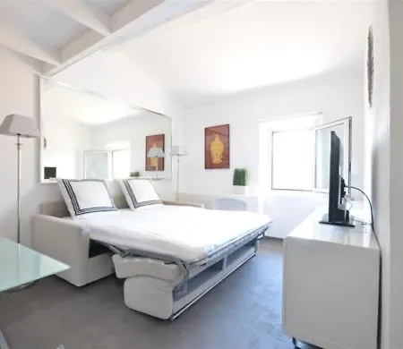 3 Centre Tropez Avec Parking *